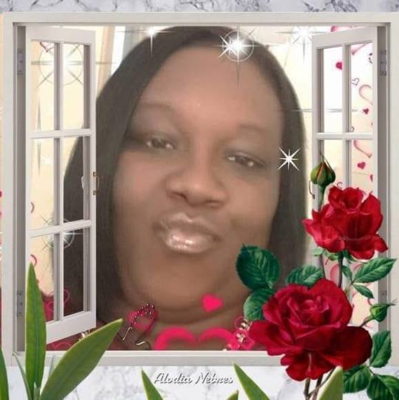 Profile Picture of Shilenna Adams (@shilennaadams) on Poshmark