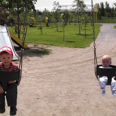 Profile Picture of Amanda Arsenault (@logteag2) on Twitter