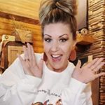Profile Picture of Tabatha Kenneda (@diyandrecipeswithtab) on Instagram