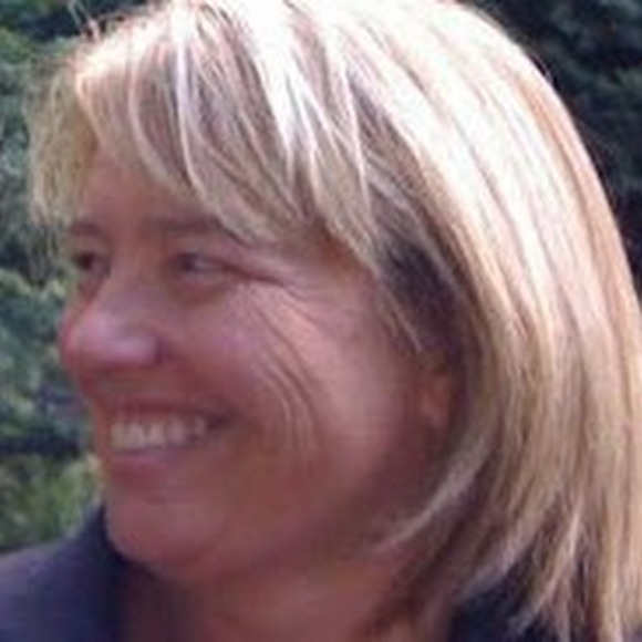 Sandra Limbach - Poshmark Profile Picture of Sandra Limbach (@slimbach) on Poshmark