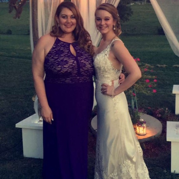 Profile Picture of Kathryn Beuchert (@kabeuchert) on Poshmark