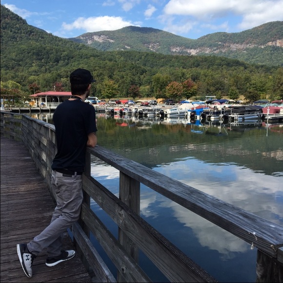 Profile Picture of Alexander Blake (@alexanderblake) on Poshmark