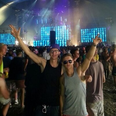 Profile Picture of Adam Peterkin (@Pooperkin) on Twitter