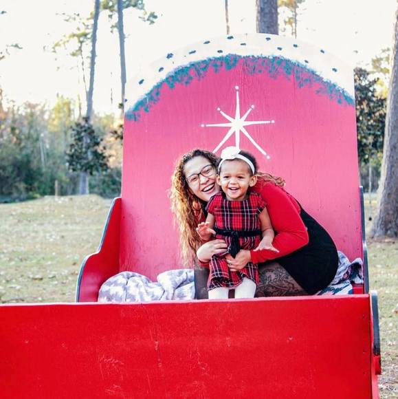 Profile Picture of Briana Sipes (@brianasipes) on Poshmark