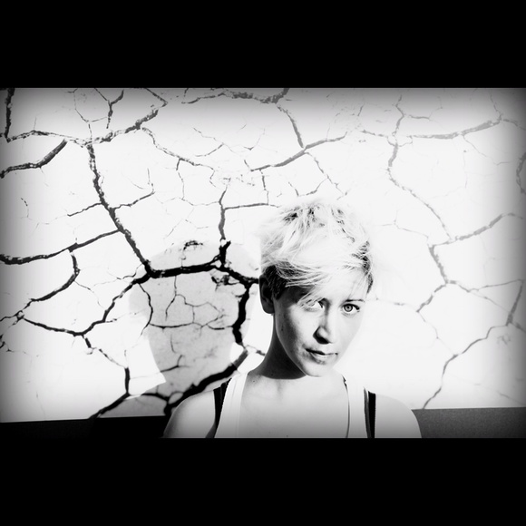 Profile Picture of Dinka Dumicic (@dinkadee) on Poshmark