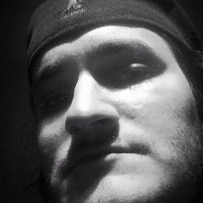 Profile Picture of Labarre (@TheJokR) on Twitter