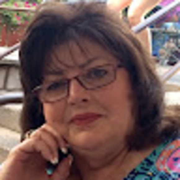 Profile Picture of Steve Burns (@cricketmae1931) on Poshmark