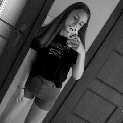 Profile Picture of Natalia Chmiel (@Natalka_1221) on Twitter