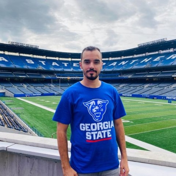 Profile Picture of Mustafa Hussam (@mustafahussam) on Poshmark