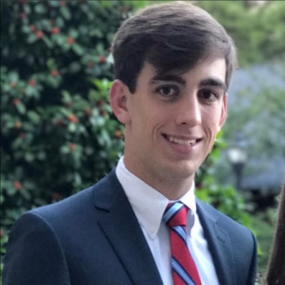 Profile Picture of Stephen Fortner (@stephenfortn282) on Poshmark