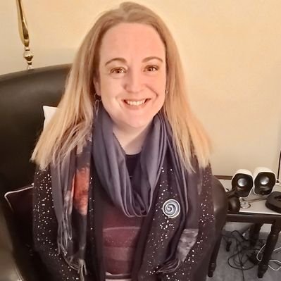 Profile Picture of EllenMorg44 (@Ellen_morgan77) on Twitter