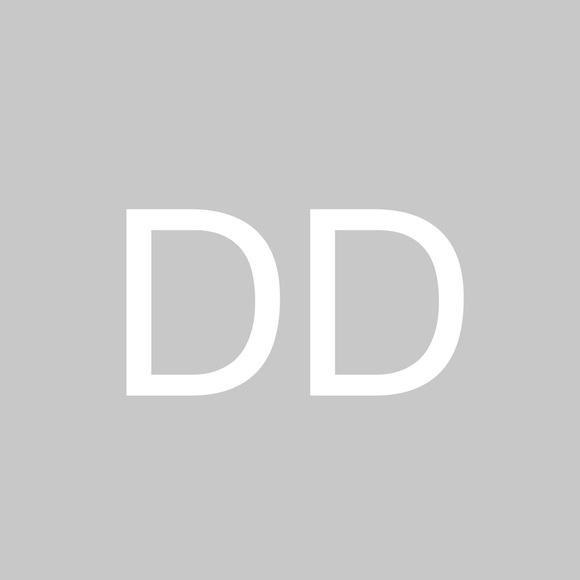 Profile Picture of David Dowdell (@david_dowdell) on Poshmark
