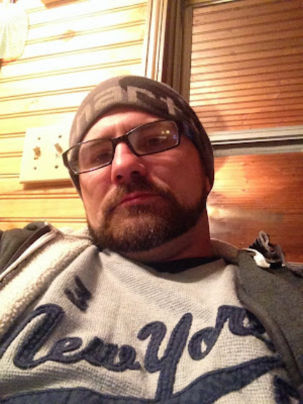 Profile Picture of Steven Harvey (@stevenharvey32) on Poshmark