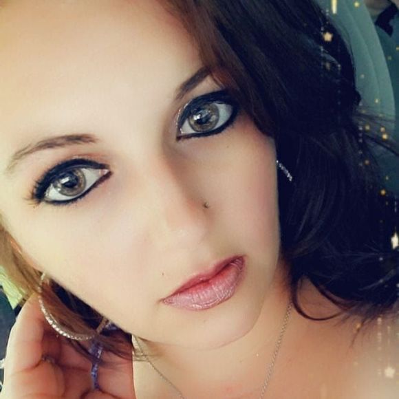 Profile Picture of Monica Lijewski (@mlijewski1990) on Poshmark