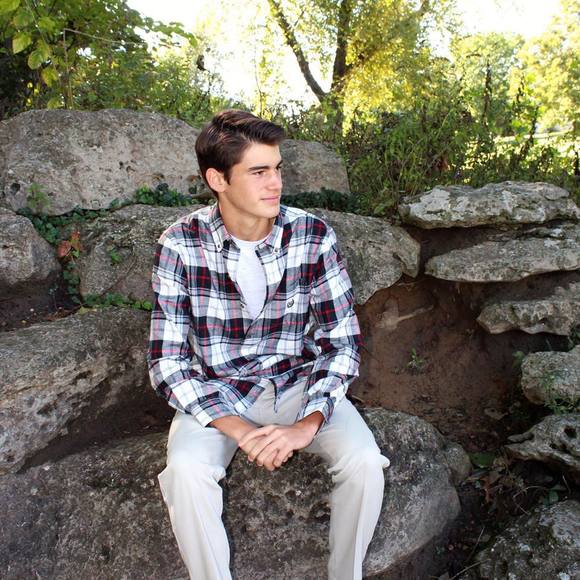 Profile Picture of Jake Swanson (@jakeswanson) on Poshmark