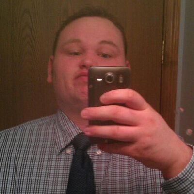 Profile Picture of Nick Liston (@nickliston12) on Twitter