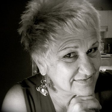 Profile Picture of Francine Dupont (@macadam007) on Twitter