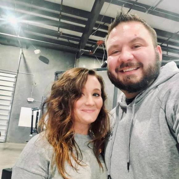 Profile Picture of Leslie Perschke (@lesliemp25) on Poshmark