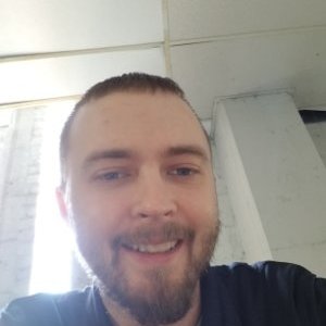 Profile Picture of Bizzy Burr (@burr_kenneth) on Twitter