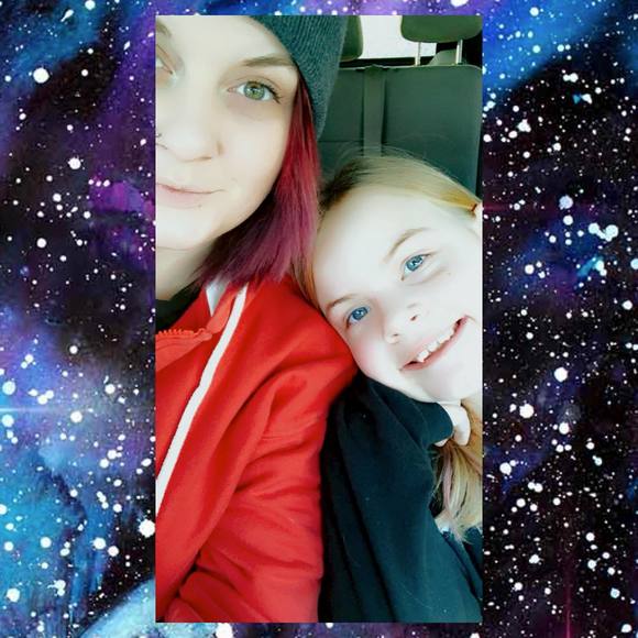 Profile Picture of Tori Hankins (@toritastic) on Poshmark