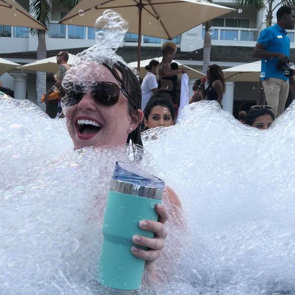 Profile Picture of Kylee Kuhns (@kyleeleigh) on Poshmark