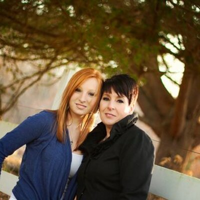 Profile Picture of Anne Peck (@apeck65) on Twitter