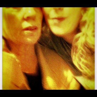 Profile Picture of Isabel Albert (@isabeleladia) on Twitter