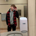Profile Picture of Nicholas (@nicholas.halley) on Instagram