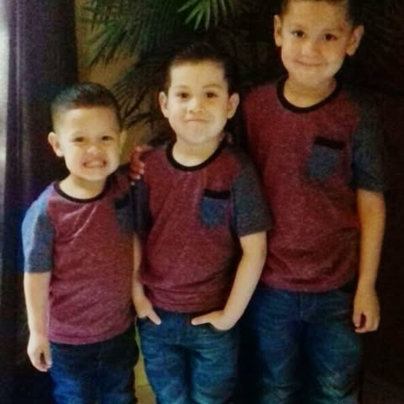 Profile Picture of Alberto Loya (@loyaalberto85) on Poshmark