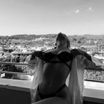 Profile Picture of Vanessa Bugajska (@vanessa.bugajska) on Instagram