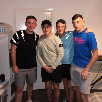 Profile Picture of Robbie Lochhead (@LochheadRobert) on Twitter