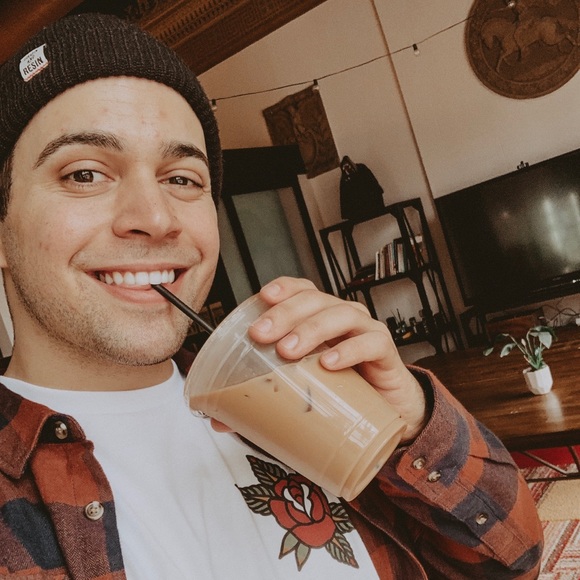 Profile Picture of Blake Silva (@blakeasilva) on Poshmark