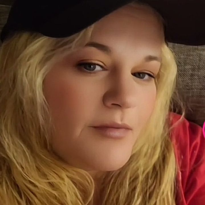 Profile Picture of Suzanne  F.O.E💜 (@the.original.suzanne) on Tiktok