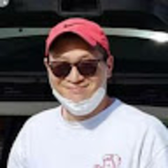 Profile Picture of Jaehoon Chung (@jayhone38) on Poshmark
