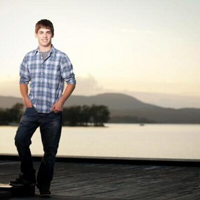 Jacob Mayhew - Twitter Profile Picture of Jacob Mayhew (@jakebball20) on Twitter