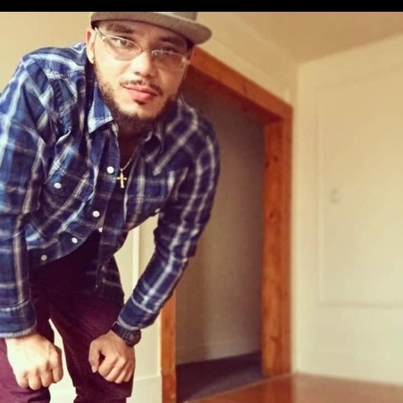 Profile Picture of Cory' Michael (@cory9488) on Poshmark