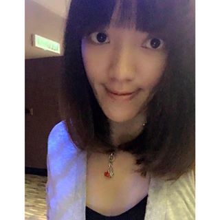 Profile Picture of Alice Galz (@alicegalz) on Tiktok