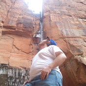 Profile Picture of Jonah Phillips (@SuperJonahp) on Youtube