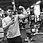 🇸 🇭 🇮 🇻 🇦 🇲 - Instagram Profile Picture of 🇸 🇭 🇮 🇻 🇦 🇲 (@sherry_shivam) on Instagram