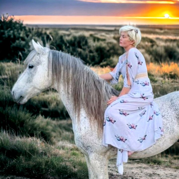 Profile Picture of Shannon Roberts & Orbit (@shannonroberts_orbit) on Tiktok