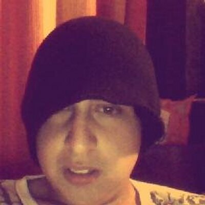 Profile Picture of Clau Echeverria (@clauClaudio2013) on Twitter