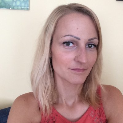 Profile Picture of Pamela Graf (@pamcake1983) on Twitter