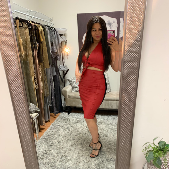 Profile Picture of Priscila Innocenti (@397833) on Poshmark