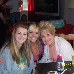 Profile Picture of Mandy Mckinney (@mandysometimes) on Myspace