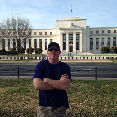 Profile Picture of Scott McAuley (@mcauleymacro) on Twitter