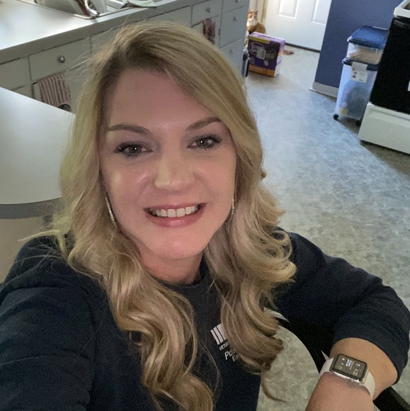 Profile Picture of Marsha Davis (@marshadavis123) on Poshmark