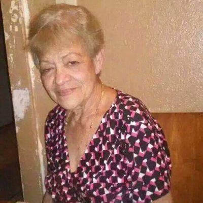 Profile Picture of Myrna Rivera (@myrnarivera2012) on Twitter