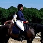 Profile Picture of Hazel the chicken (@murrayleaflo) on Instagram