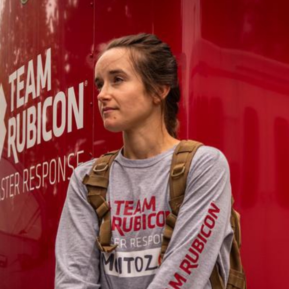 Profile Picture of Hannah Moitozo (@hannahmoitozo) on Poshmark