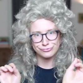 Profile Picture of Phoebe Kwan (@PhoebeKwan33) on Twitter